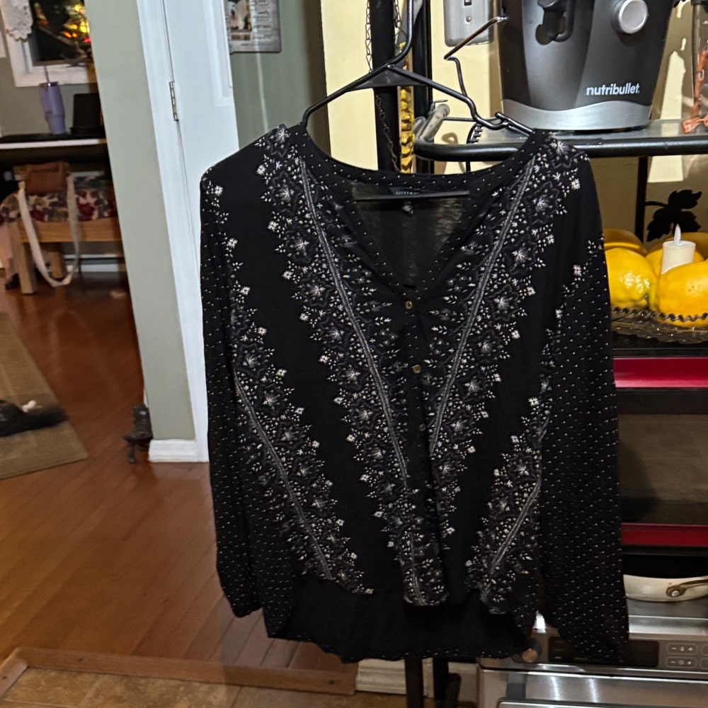 Lucky Brand Black and White Patterned Blouse